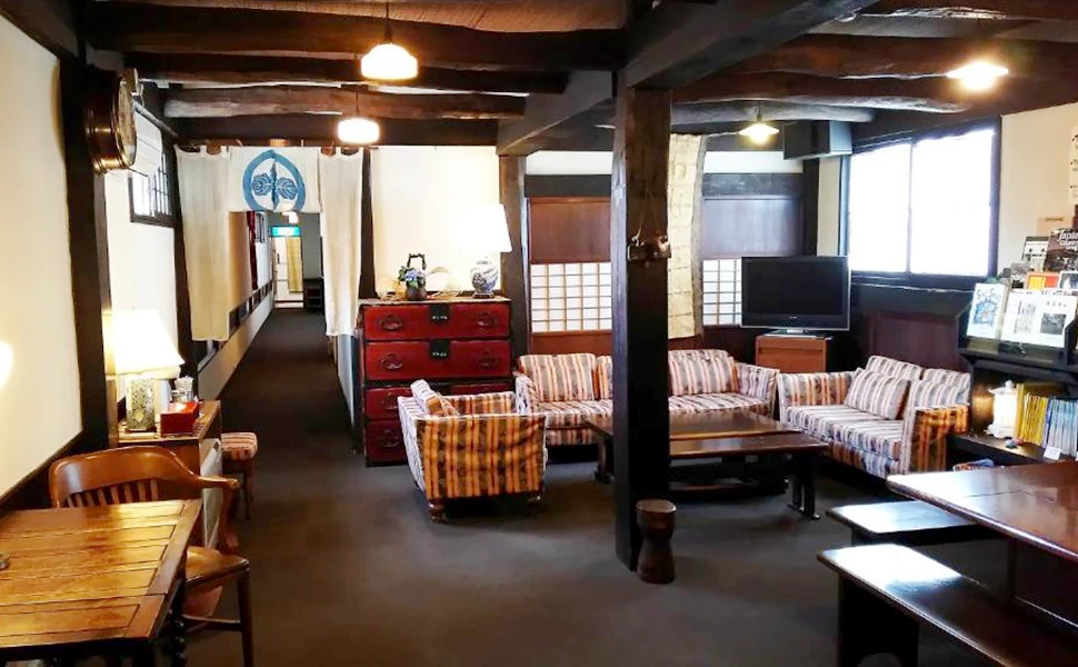 2nd Floor Lounge